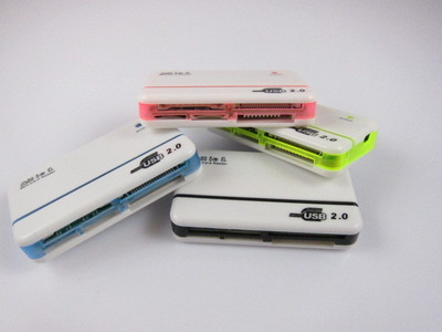 多功能讀卡器 電腦3C數(shù)碼產(chǎn)品批發(fā)代理網(wǎng)絡(luò)直銷(xiāo)B038 六卡槽讀卡器全面解析